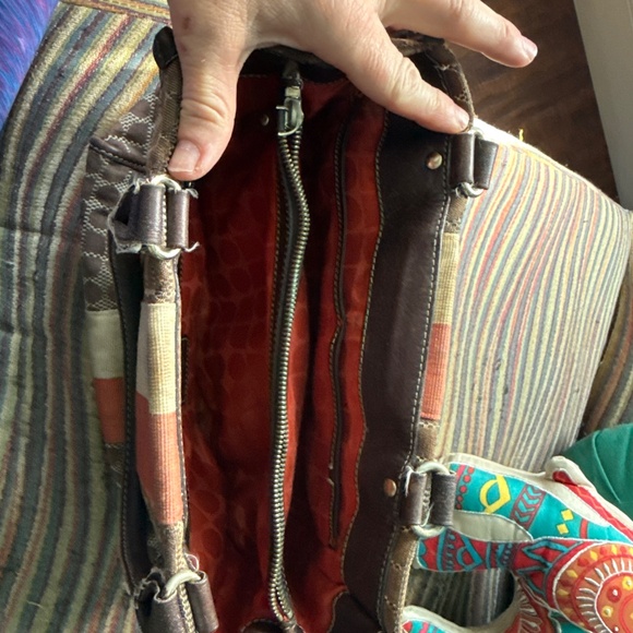 purse - Picture 3 of 3